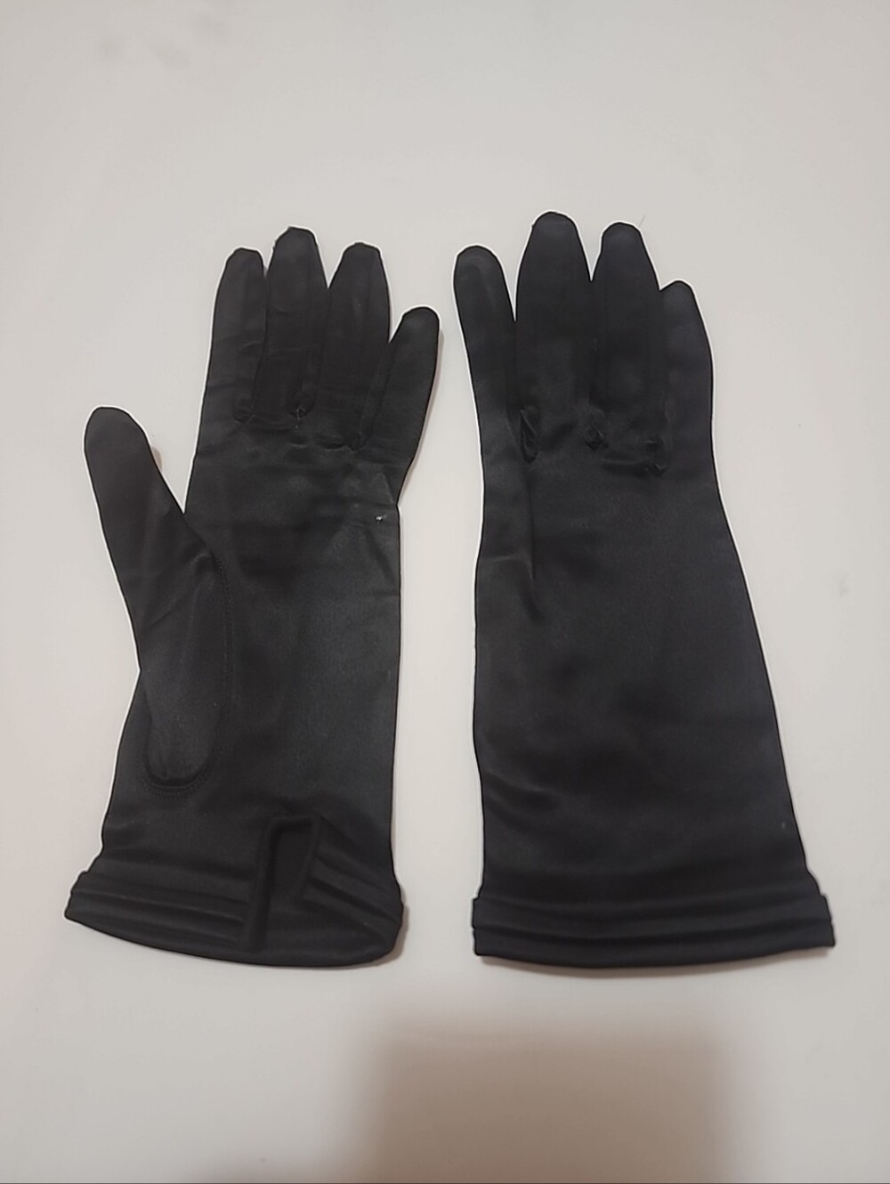 Vintage 1960s Black Satin Gloves Size 6 1/2 NWOT Wrist Length Meyers Make